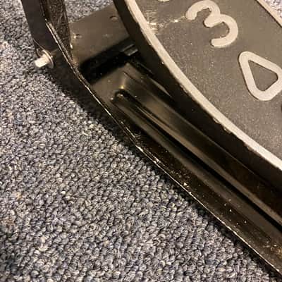 DW 3000 Series 2-Leg Hi-Hat Stand image 5