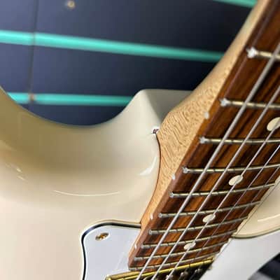 Fender Limited Edition Mahogany Blacktop Stratocaster HHH Olympic White 2020 image 6