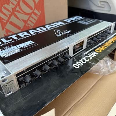 Behringer Ultragain Pro MIC2200 Vacuum Tube Mic Line Preamp 2009 - Present - Standard image 2