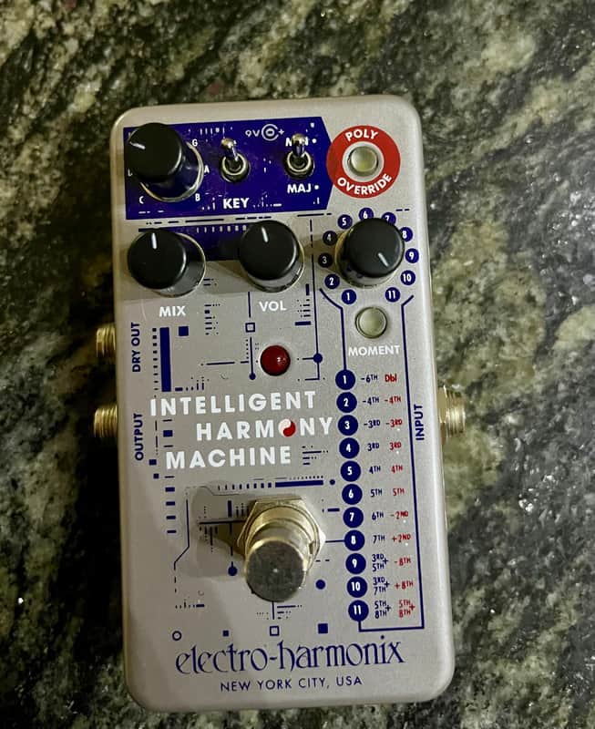 Electro-Harmonix Intelligent Harmony Machine