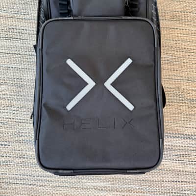 Line 6 Helix LT 2025 with Backpack - Present - Black image 7