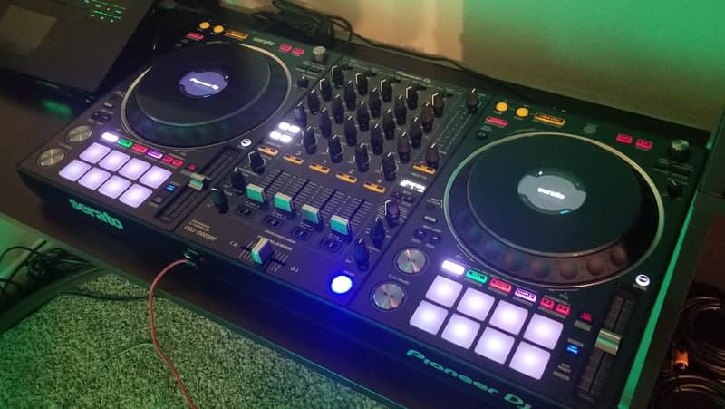 Pioneer DDJ-1000SRT w/ Serato DJ Suite License image 1