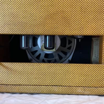 Fender Champ 5F1 Narrow Panel 5-Watt 1x8" Guitar Combo 1963 image 10