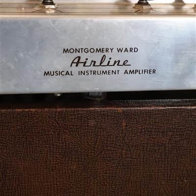 Airline Model 8500 Vintage 2x12 Tube Amplifier - USED image 14