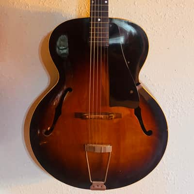 Gibson L-48 1946 - 1957 - Sunburst image 1