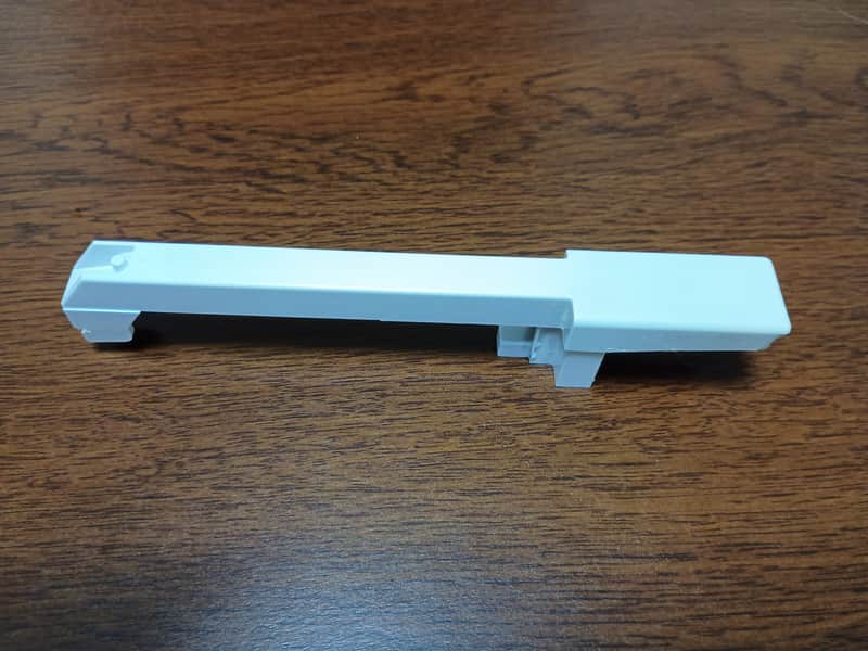 Roland Juno-2 / HS-80 / JX-8P / JX-10 / D-50 / S-10 / S-50 / A-50 / VK-1 / MKB-200 | White Key “A” (Style 28W) | Part No. 22575211 | Genuine Original Part | From Japan image 1