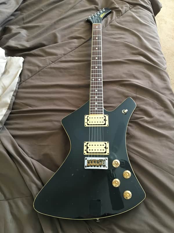 Washburn A-10 | Reverb