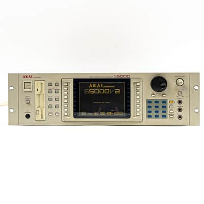 Akai S5000 MIDI Stereo Digital Sampler – 64-Voice, WAV-Compatible, Expandable