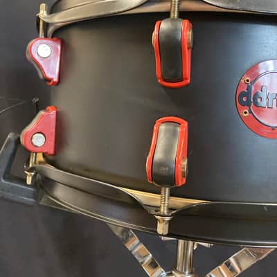 ddrum - HYSD6X13SB 6x13" Hybrid Snare Drum with Built-In Trigger 2010s - Black, Red image 5