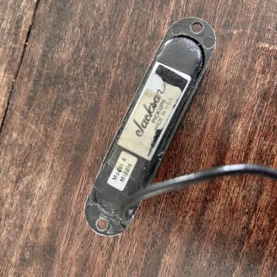 Charvel-Jackson Model 4 Middle Pickup image 3