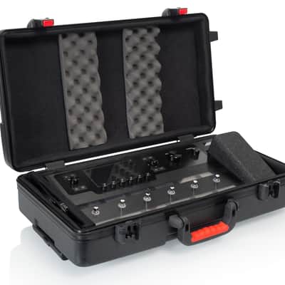 Gator Cases ATA Style Case for the Line 6 Helix Multi-FX Floor Processor with Wheels (GHELIXFLOOR) image 2