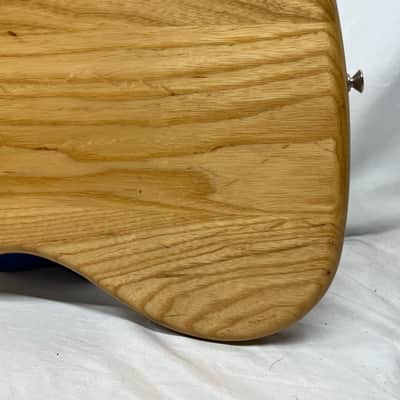 Fender Deluxe Jazz Bass V 5-String Electric Bass image 15