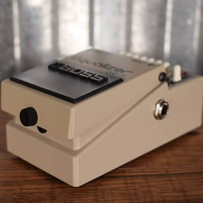 Boss GE-7 Seven Band Graphic Equalizer Guitar Effect Pedal image 3