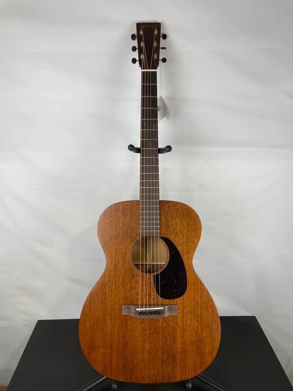 Martin 000-15M 15 Series Grand Auditorium Acoustic Guitar, Solid Mahogany Top image 1