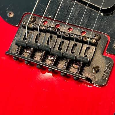 1986 DiMarzio Stratocaster - " Guitar for The Practicing Musician " Cover girl - ULTRA RARE image 14