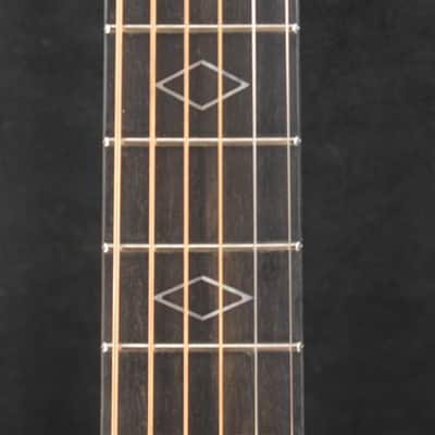 Eastman E22SS/V-SB Sloped Shoulder Dreadnought Antique Varnish Sunburst image 4