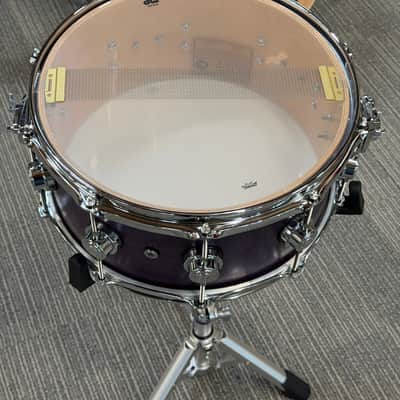 DW COLLECTOR'S BIRCH 14X6.5 SNARE DRUM LAVENDER SATIN OIL CHROME HARDWARE - FLOOR MODEL image 7