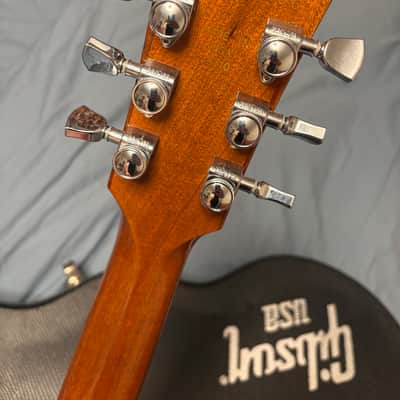 Gibson Les Paul Standard 2010 Goldtop image 6