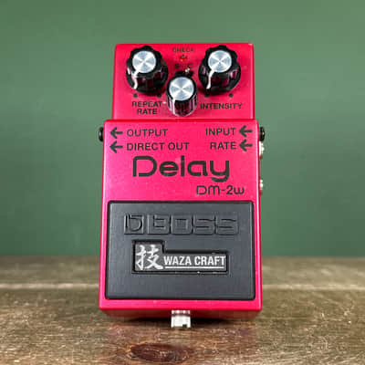 Boss DM-2W Delay Waza Craft 2015 - Present - Pink image 2