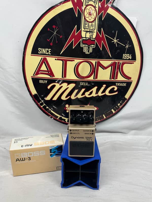 Boss AW-3 aw3 Dynamic Wah Auto Wah Filter Pedal with Box image 1