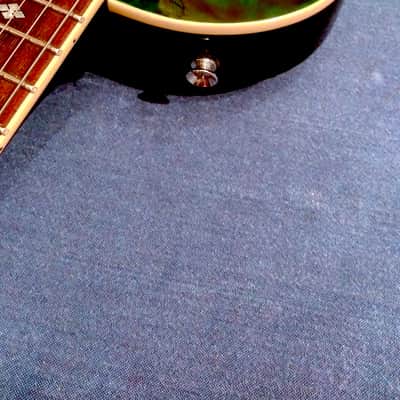 Xaviere XV 550 Green Semi-Hollowbody 2017 - Gloss image 2