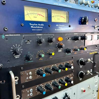 ADR F-690-RS Stereo compex voice over compressor limiter 1970’s original vintage analog image 3