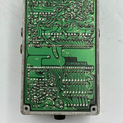 Boss DD-3 Digital Delay Long Chip 1987 Made in Japan Blue Label Guitar Effect Pedal 760700 image 11
