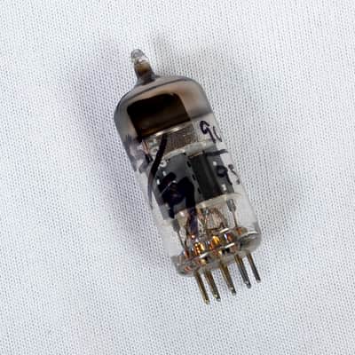 Vintage Knight 12AT7 / ECC81 – Made by Mullard – Classic British Tone image 4