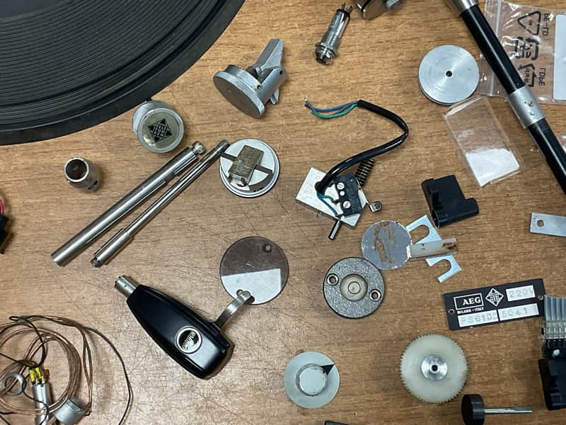 Telefunken PS 81 DD turntable  ( EMT ) lotto parts original