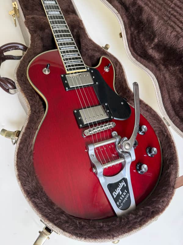 Hagstrom Swede in Cherry image 1