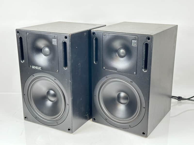 Genelec 1031A 8" Powered Nearfield Studio Monitor Speaker (Pair) image 1