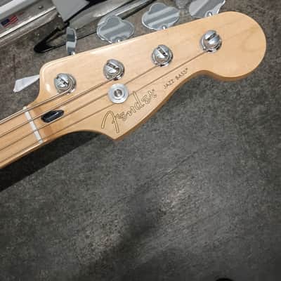 Fender Player Series I Jazz Bass 2022 Butterscotch EXC image 2