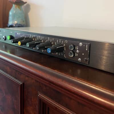 NEVE 33115 - Gearspace