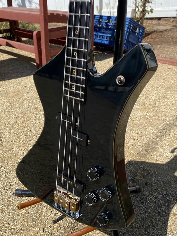 Washburn B-20 1981 Explorer Bass image 1