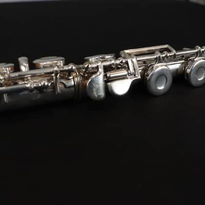 *USED* W.T. Armstrong 104 Flute image 10