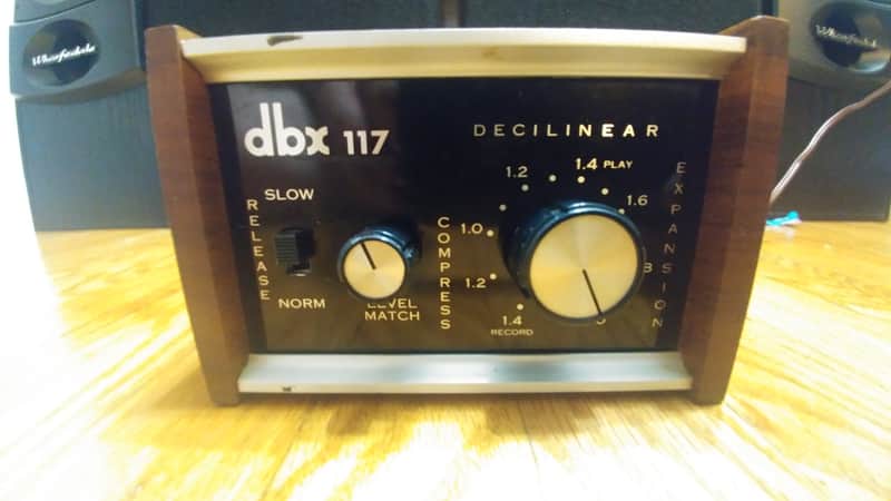 dbx 117 Compressor / Expander image 1