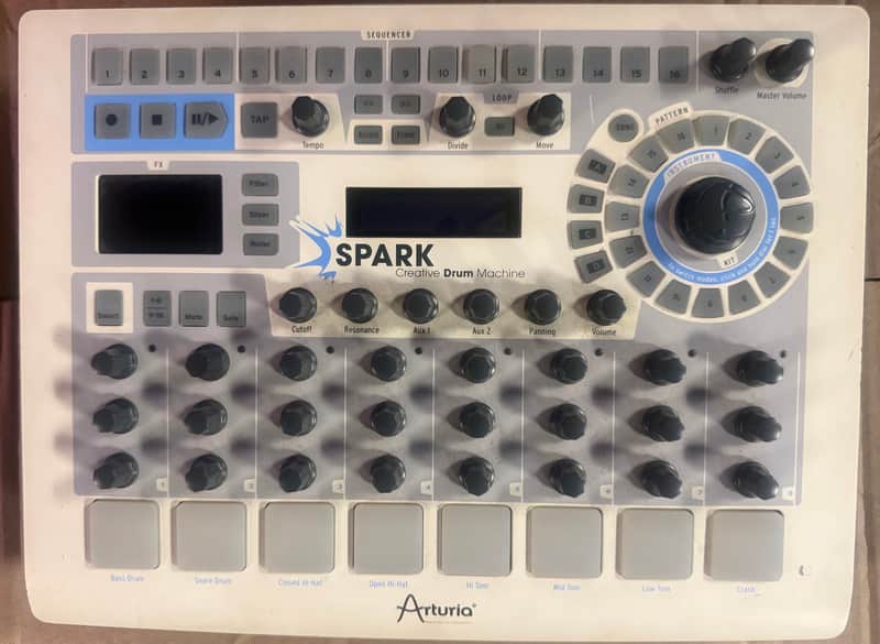 Arturia Spark Creative Drum Machine 2011 - 2021 - White Bild 1