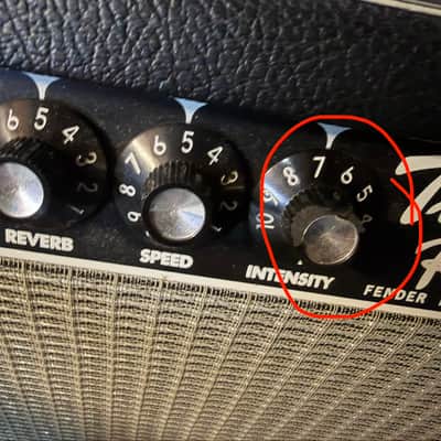 Fender '65 Twin Reverb Reissue 85-Watt 2x12" Guitar Combo 1991 - Present - Black image 9