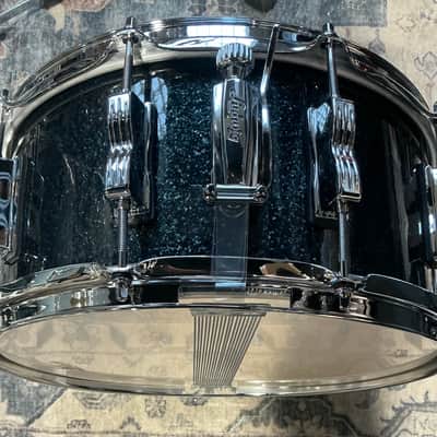 Ludwig Classic Maple Snare Drum - 6.5 inches x 14 inches, Hybrid Black Sparkle image 9