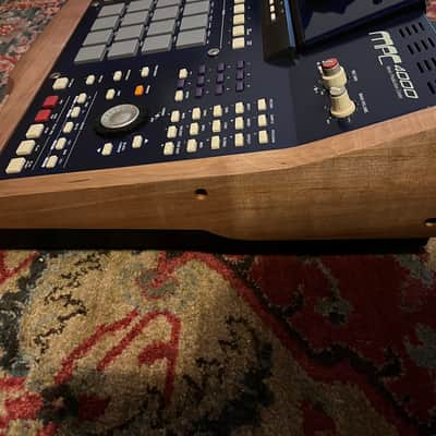 Akai MPC4000 Music Production Center 2002 - 2007 - Blue image 6