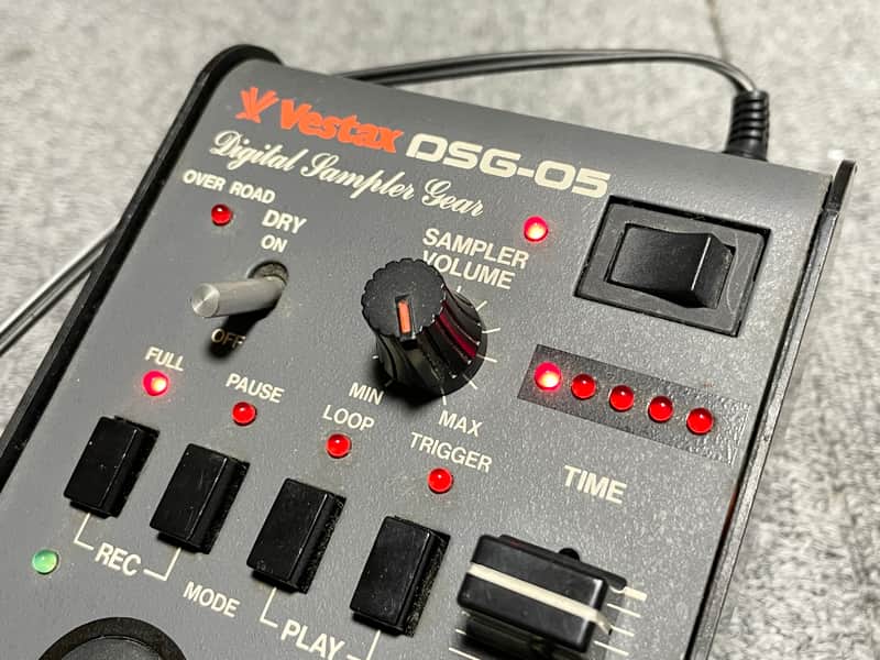 Vestax DSG-05 10bit Digital Sampler | Reverb