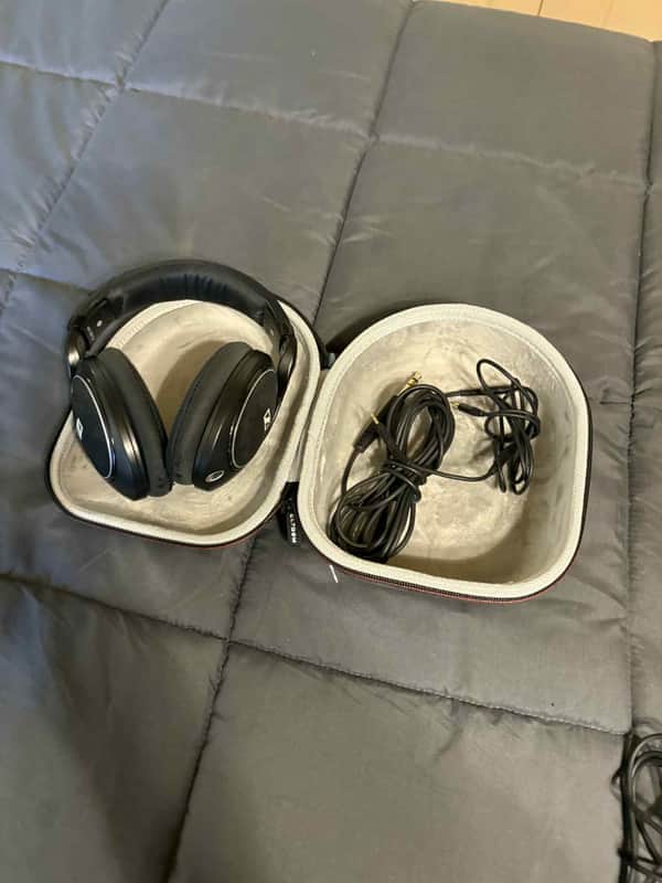 Sennheiser HD 598 Cs 2017 Black, image 1