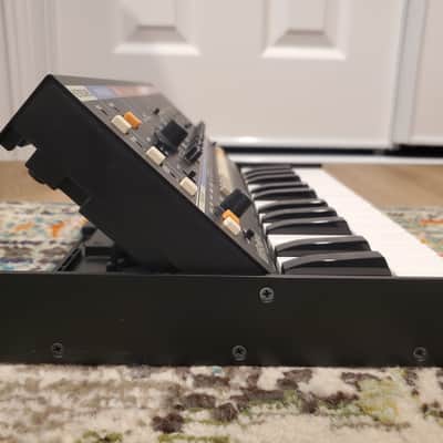 Roland JU-06A Boutique Series Synthesizer Module with K-25m Keyboard 2019 - Present - Black image 4