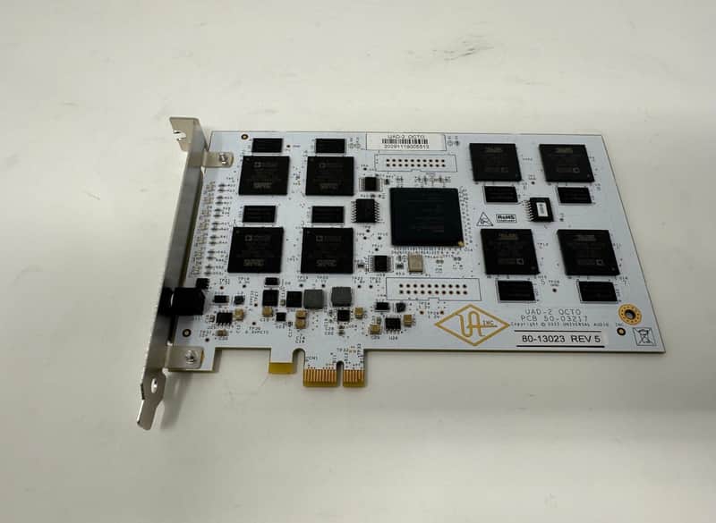 Universal Audio UAD-2 OCTO Core PCIe DSP Accelerator Card 2012 - Present - White image 1