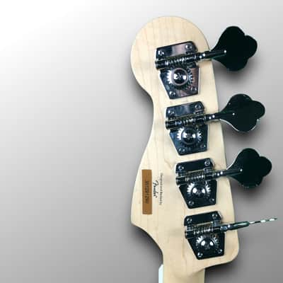Squier Affinity Precision Bass PJ with Maple Fretboard 2020 - Present - Black image 9
