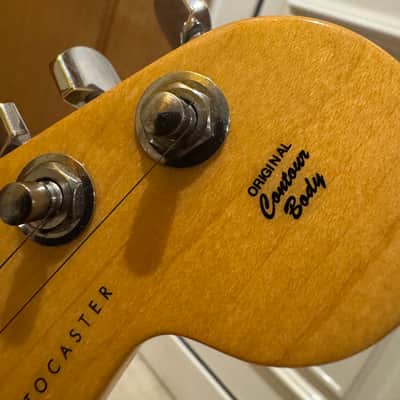 Fender American Standard Stratocaster 2010 - 2-tone Sunburst image 5