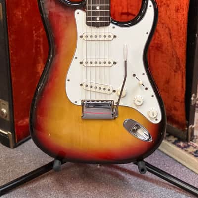 1971 Fender Stratocaster with Rosewood Fretboard - 3-Tone Sunburst image 2