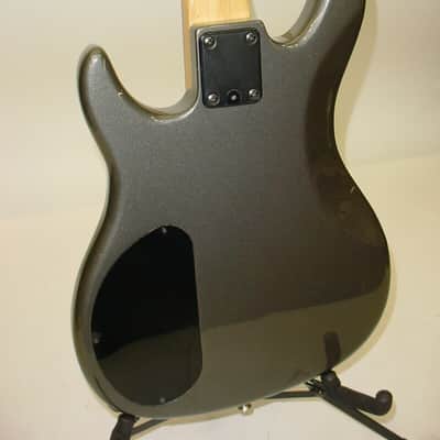 Peavey Foundation S USA 4-String Bass Guitar with EMG Pickups Includes Case image 11