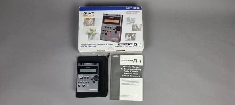 Edirol by Roland R-1 24bit Wave/MP3 Recorder image 1