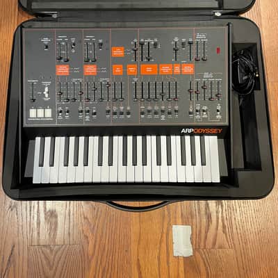 Korg ARP Odyssey Rev3 37-Slim Key Duophonic Analog Synthesizer